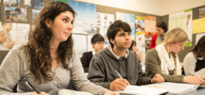 news_20151204_enrolments up 604x270